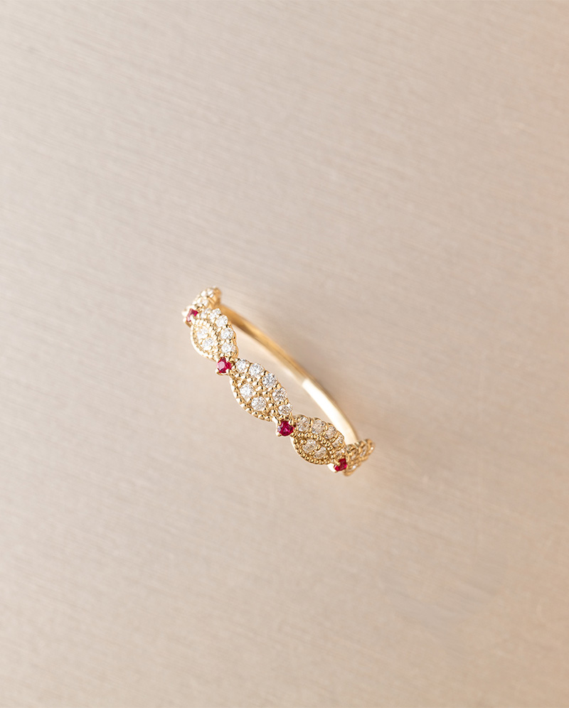 K10 Winter Lace 蕾絲紅寶石戒指