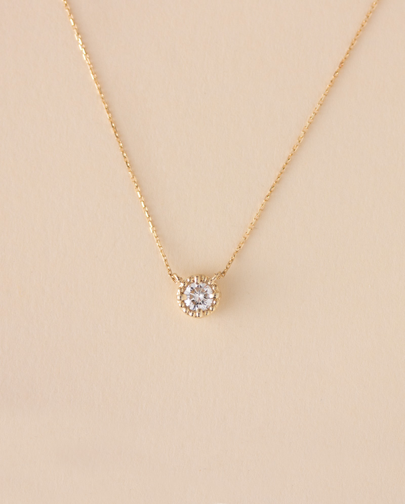 K10 曜光圓形包鑲單鑽項鍊 0.15ct