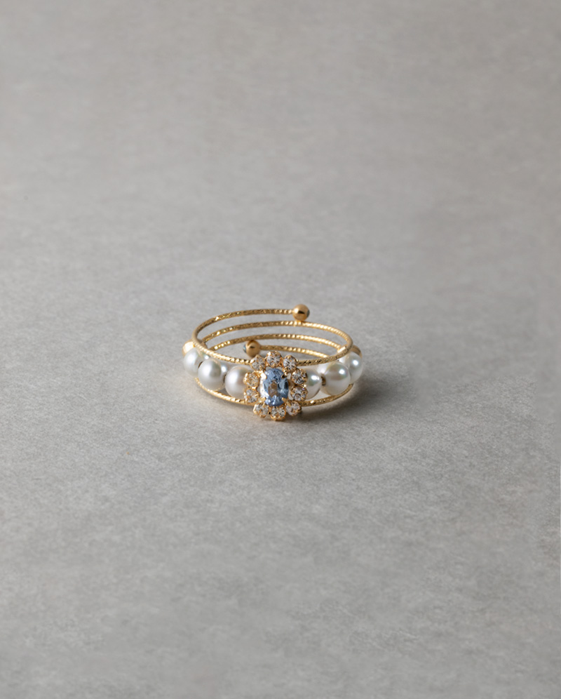 K18 Akoya珍珠花園藍寶石彈性戒指 - 藍